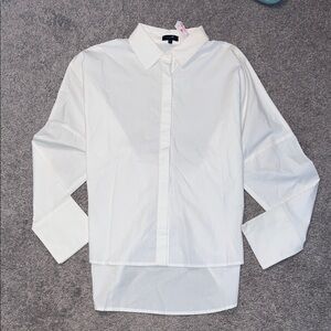 Classic White Women’s button down